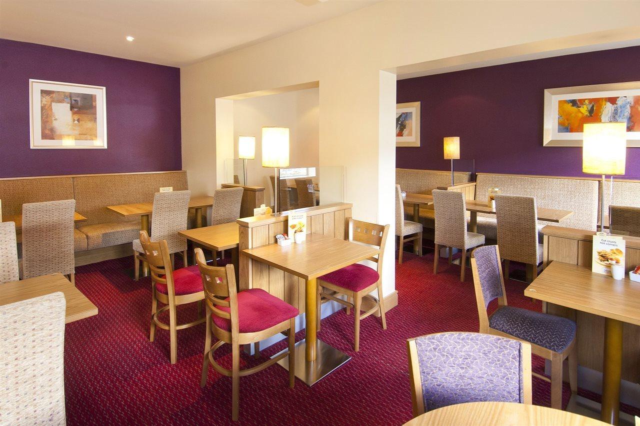 Premier Inn Bolton Stadium Arena Exterior photo