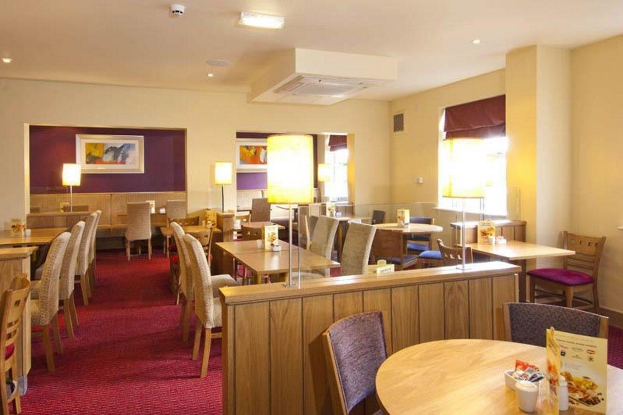 Premier Inn Bolton Stadium Arena Exterior photo