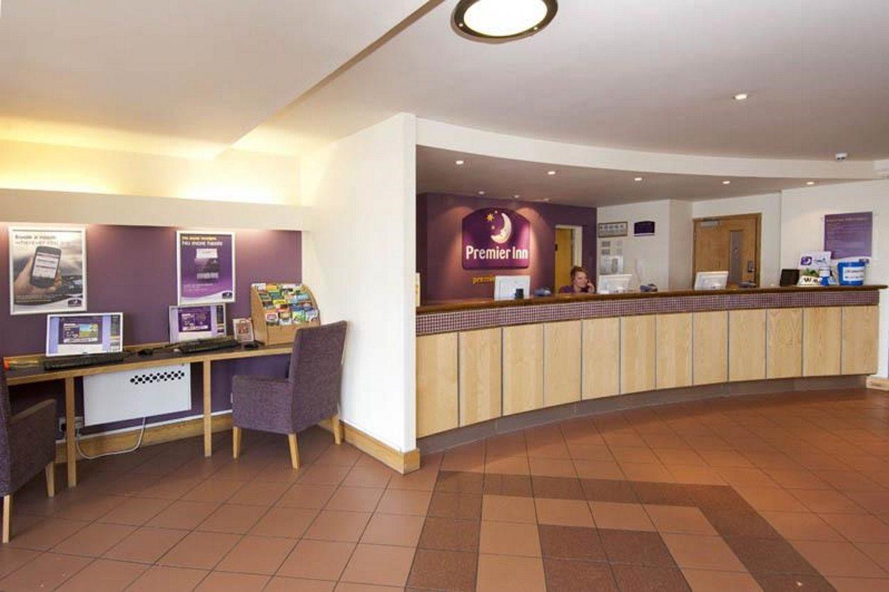 Premier Inn Bolton Stadium Arena Exterior photo